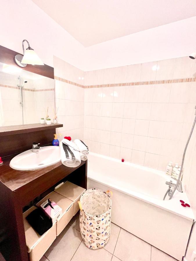 5 Min From Disneyland Cozy Retreat Daire Montévrain Dış mekan fotoğraf